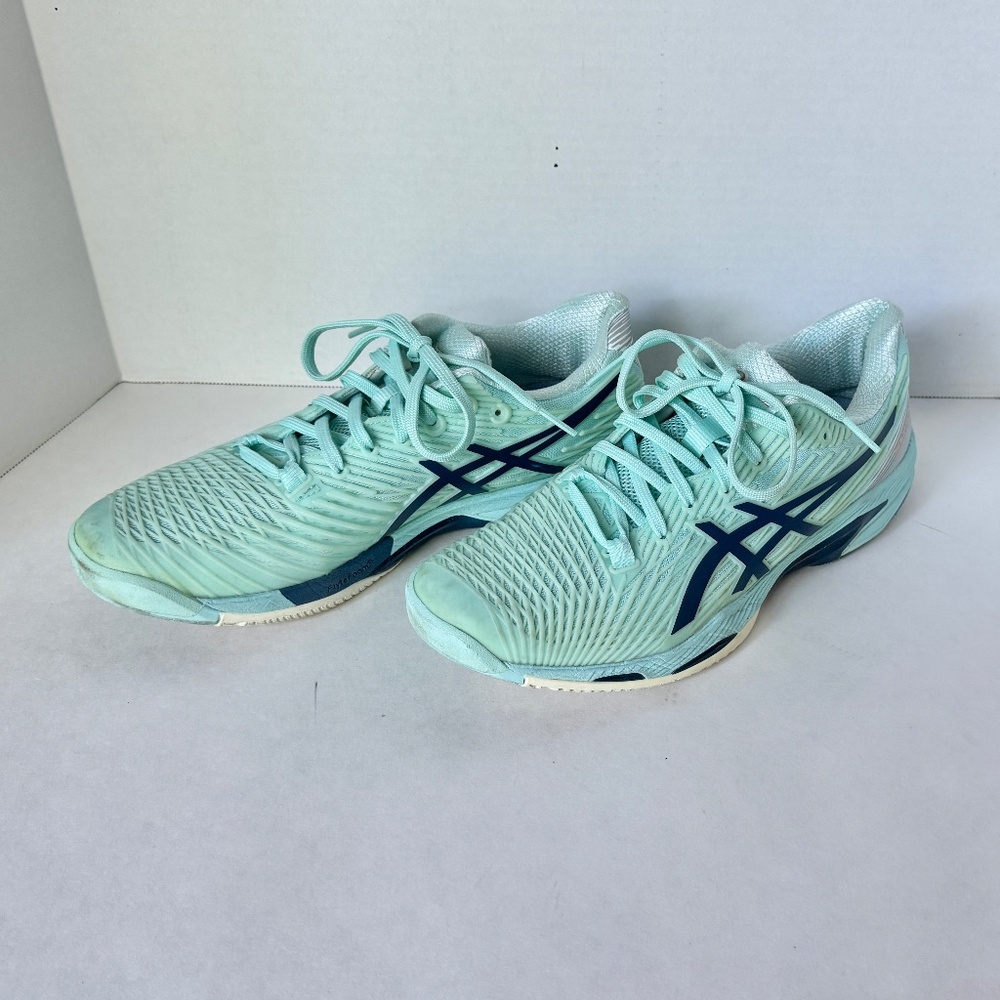 Women's Asics Solution Speed FF (Size 9)